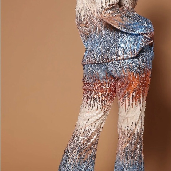 Fashion Nova Sequin Flare Pants Gold Blue White Size M New With Tags Party Glam - Picture 4 of 9